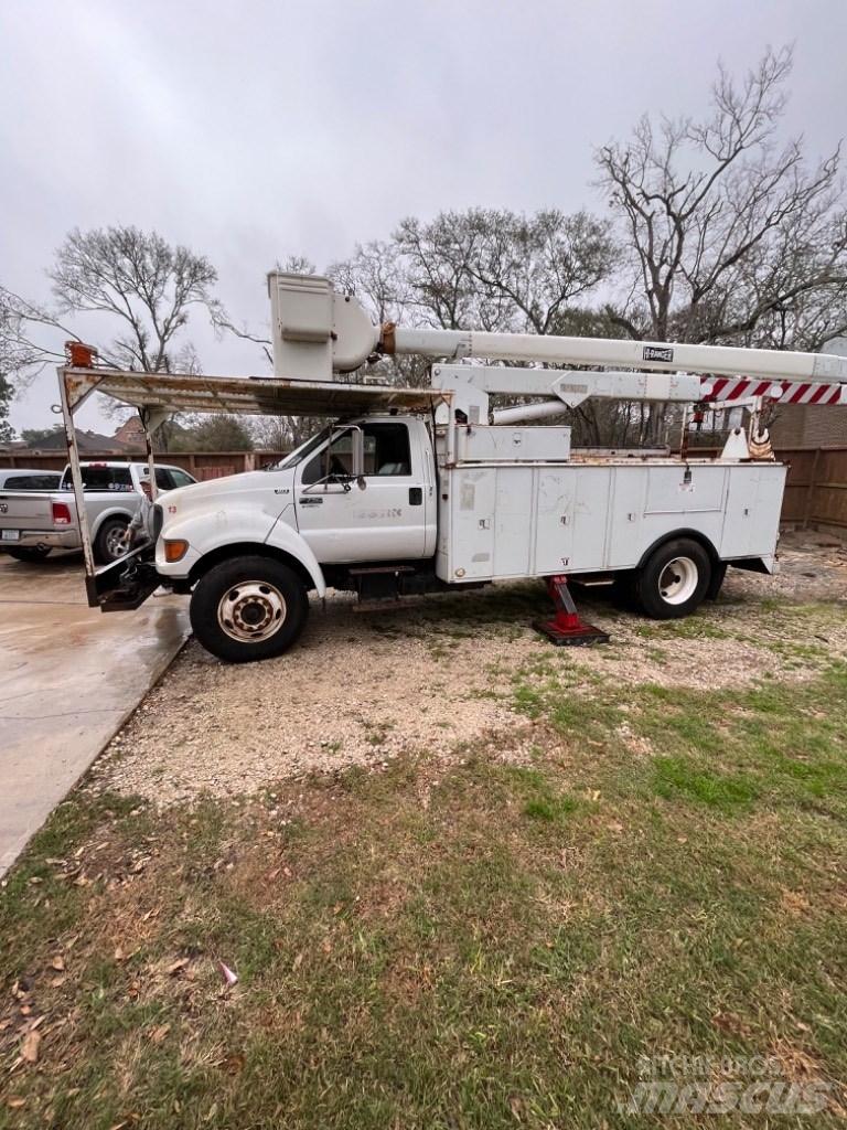 Ford F 750 Plataformas sobre camión