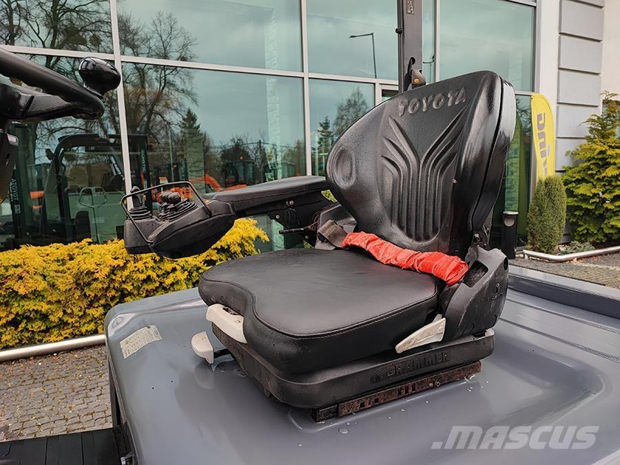 Toyota 8FBMT25 Carretillas de horquilla eléctrica