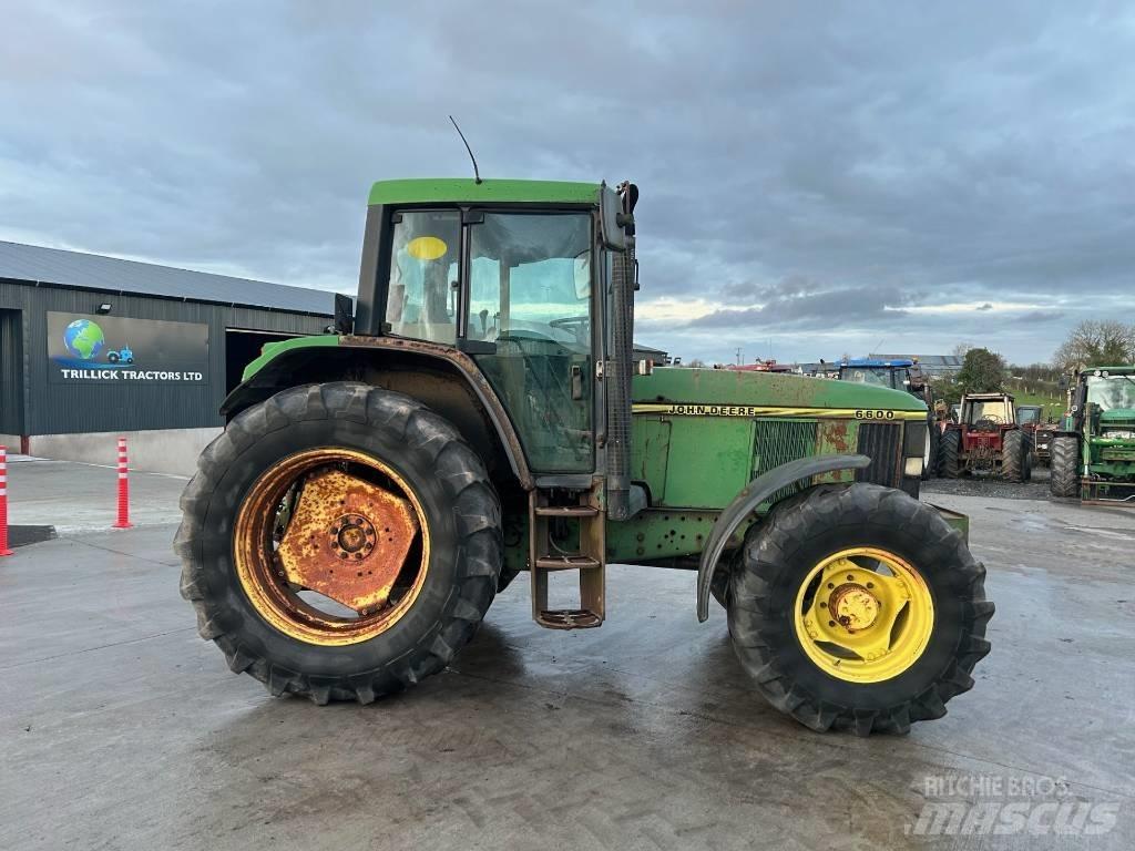 John Deere 6600 Tractores