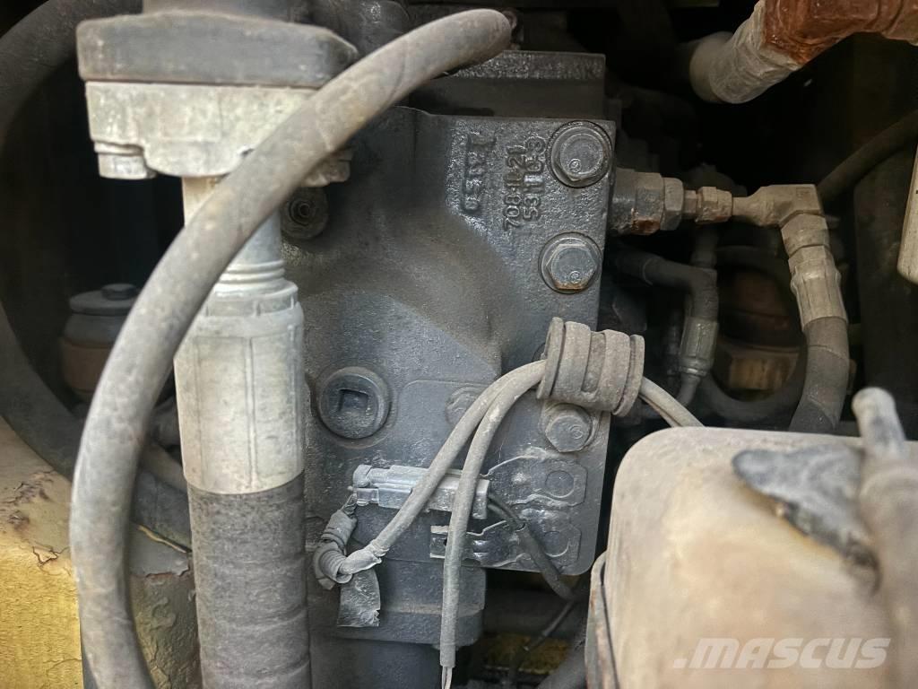 Komatsu PC 138 US Excavadoras 7t - 12t