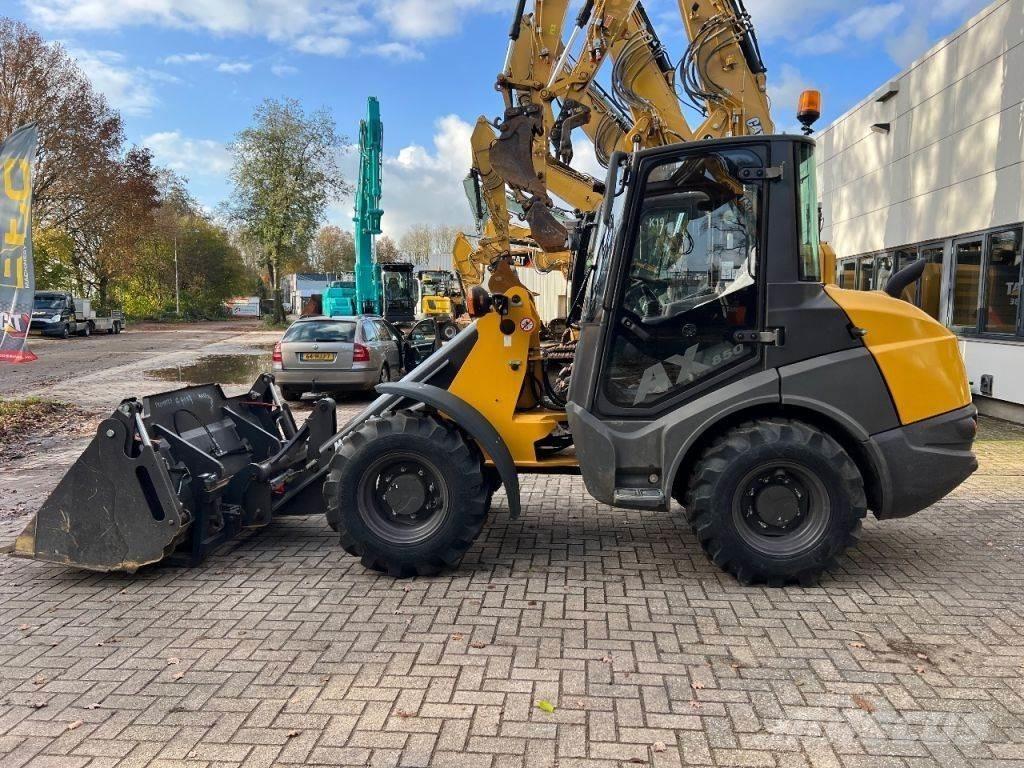 Mecalac AX850 Cargadoras sobre ruedas