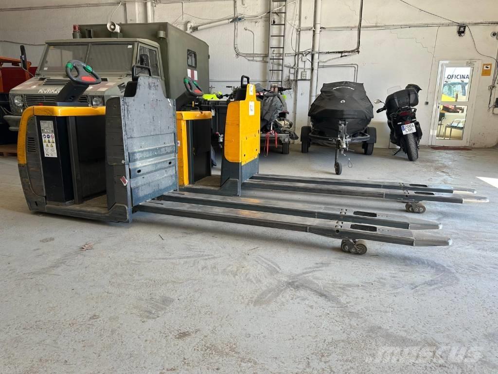 Jungheinrich ECE 225 Montacargas de baja elevación