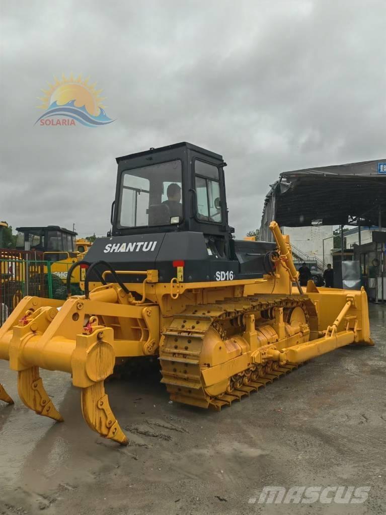 Shantui SD 16 Buldozer sobre oruga