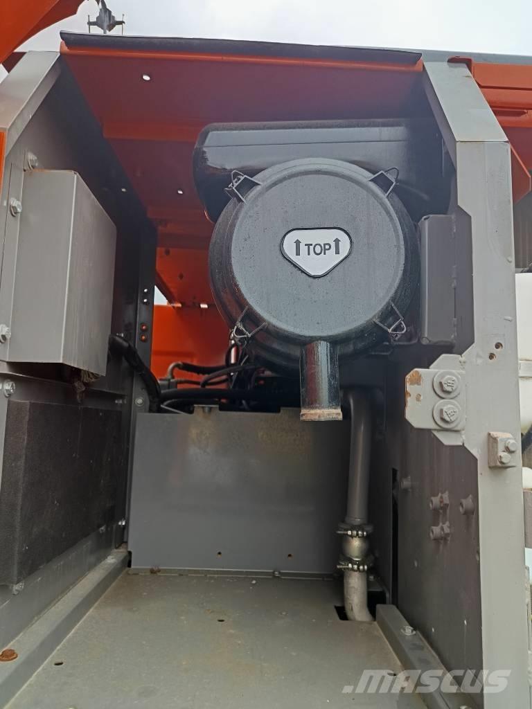 Hitachi ZX 210 Excavadoras sobre orugas