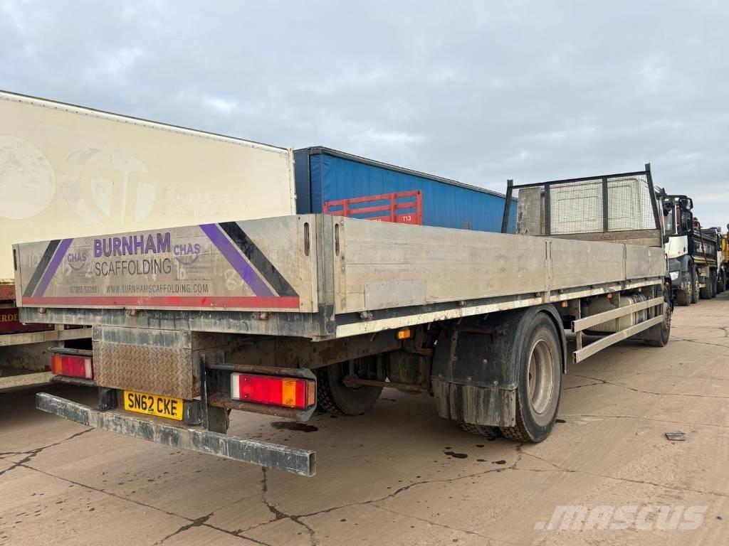 Iveco 180E 25 Camiones de cama baja