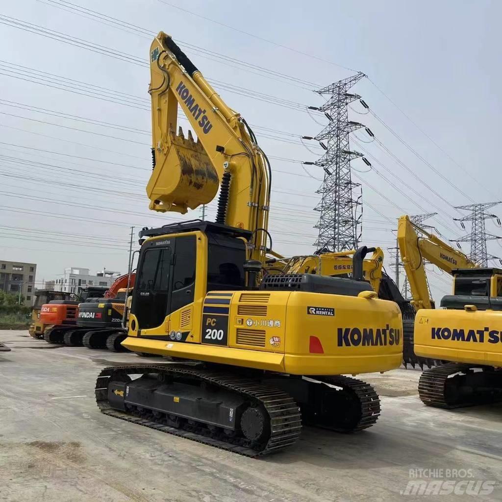 Komatsu PC200 Excavadoras sobre orugas