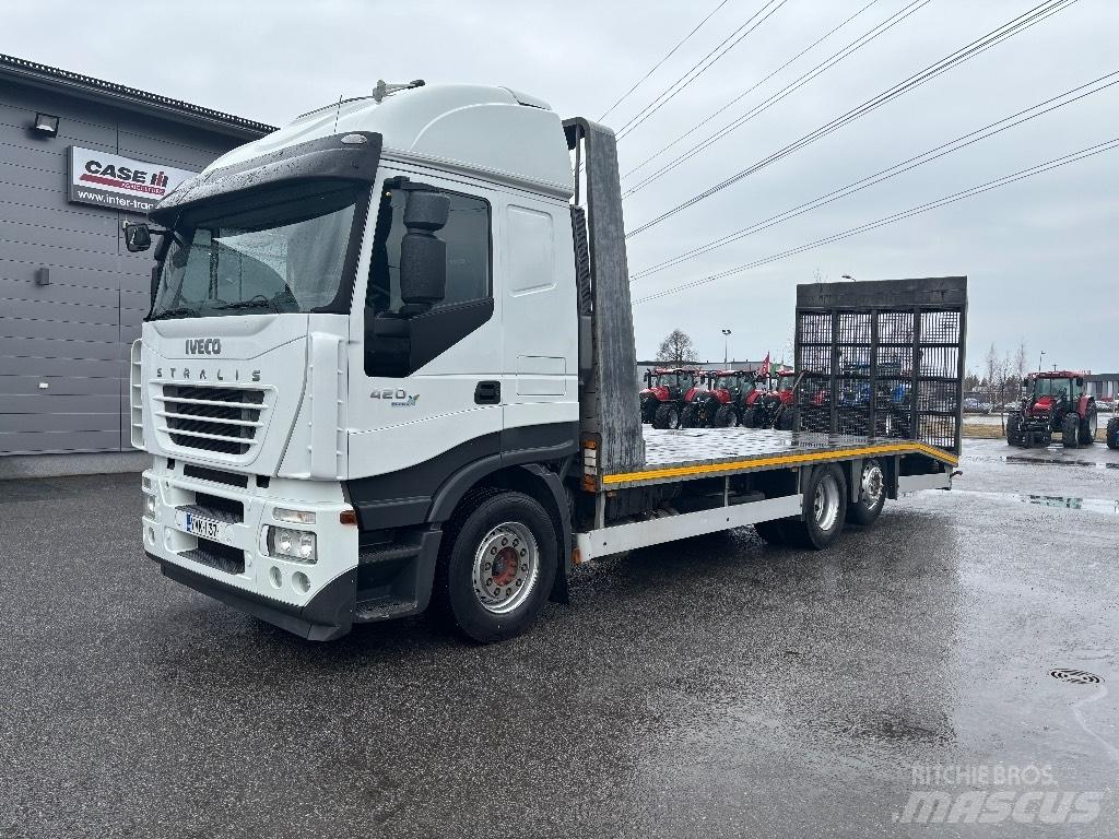 Iveco Stralis 420 Camiones de cama baja