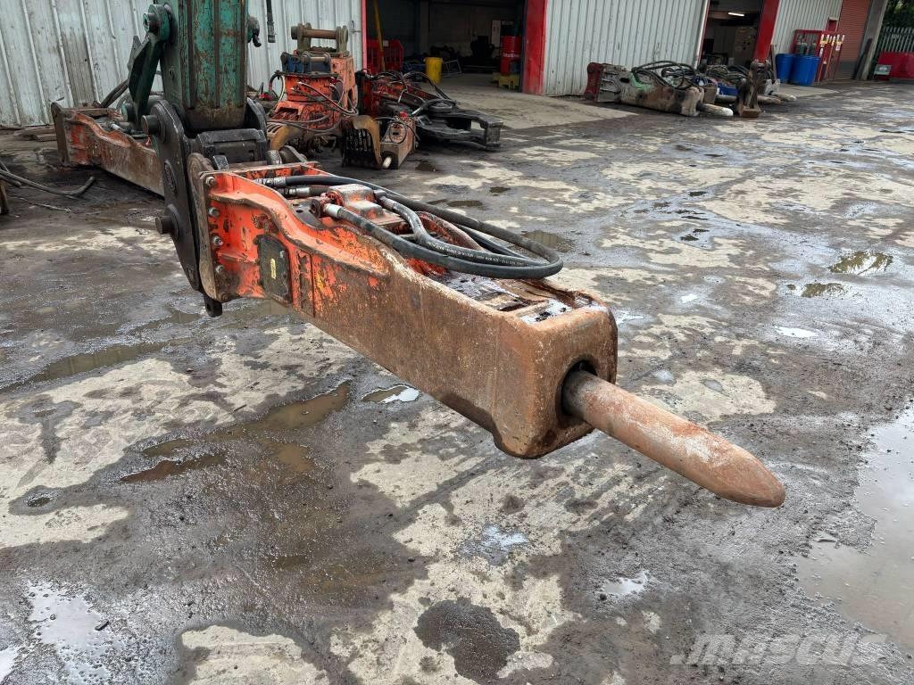 NPK GH 9 Martillos hidráulicos