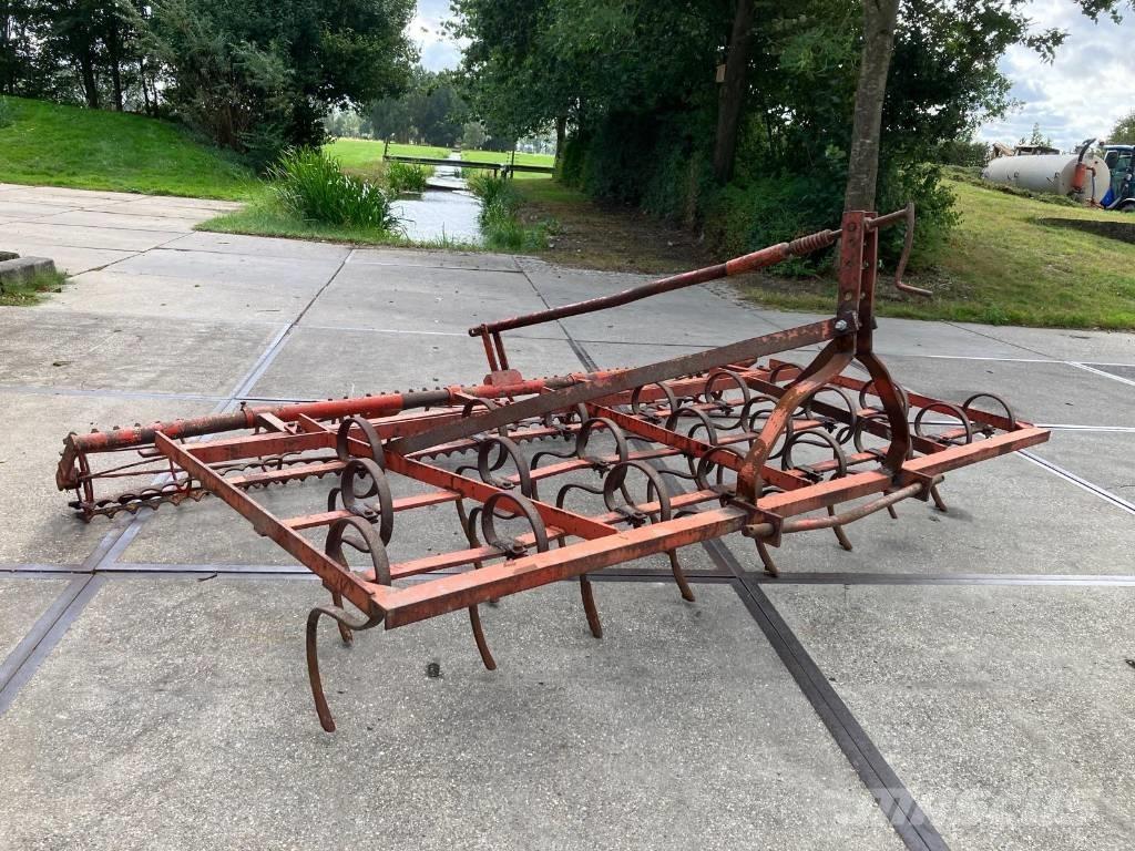 Kongskilde triltand Cultivadoras