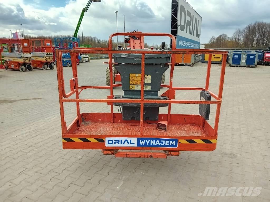 JLG M 600 JP Plataformas con brazo de elevación manual