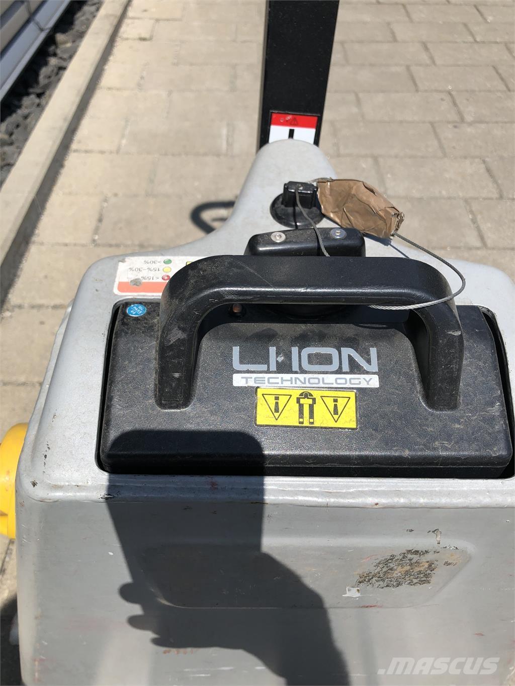 Still ECH 12 C Montacargas manual