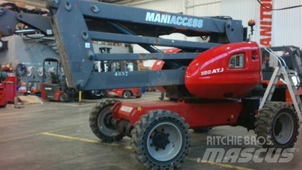 Manitou 160ATJ Plataformas con brazo de elevación manual