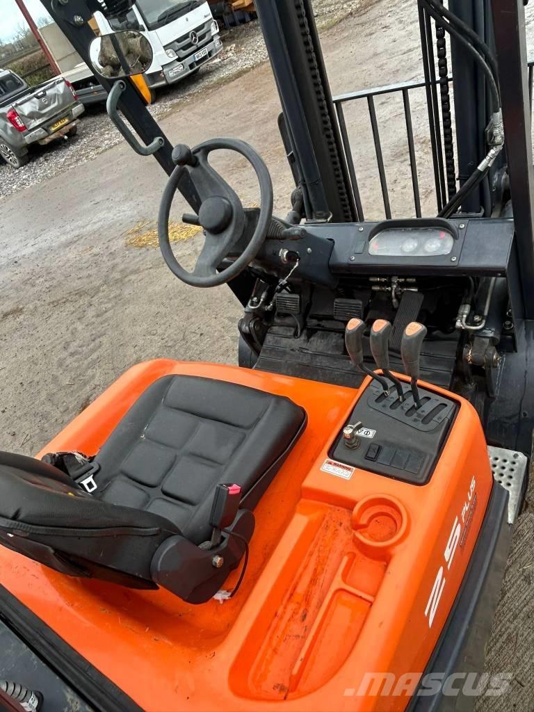 Doosan G 25 GP Plus Camiones LPG
