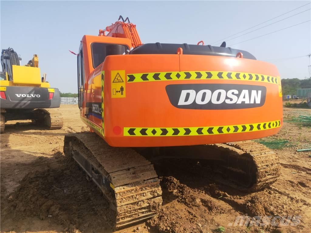 Doosan DH 220 LC-7 Excavadoras sobre orugas