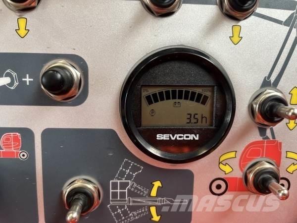 Manitou 170AETJL Plataformas con brazo de elevación manual