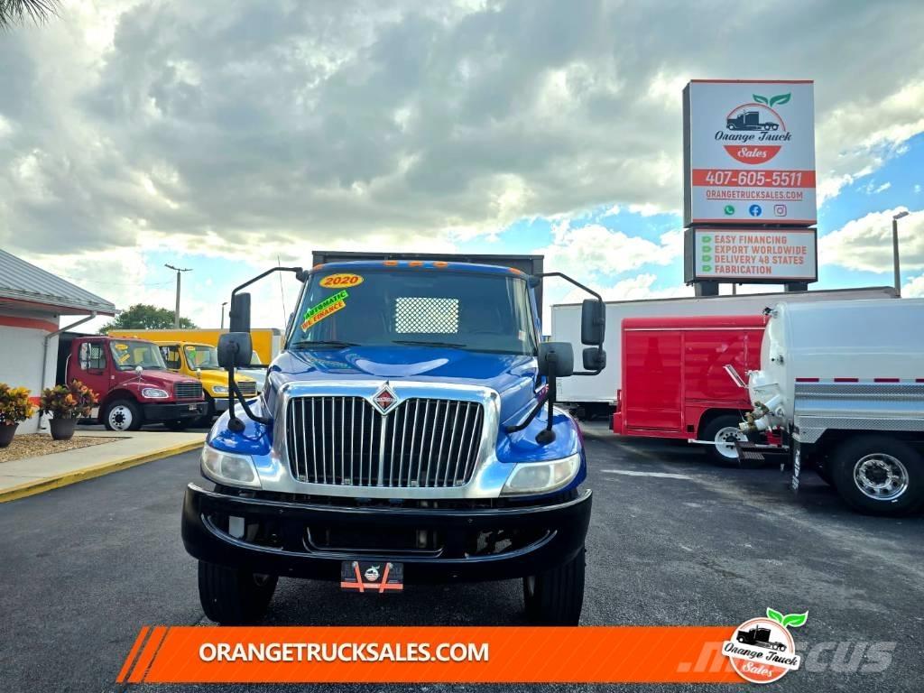 International MV607 Camiones de cama baja