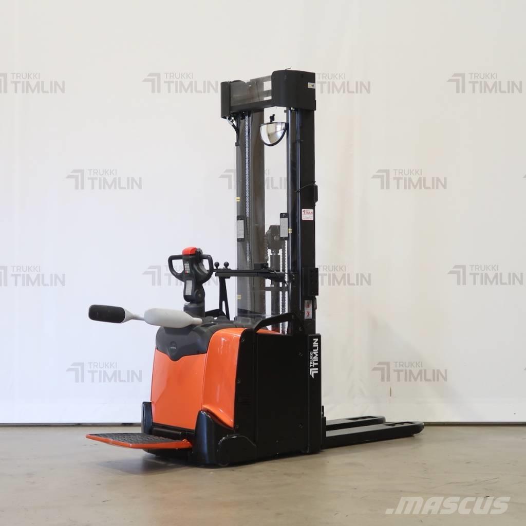 Toyota SPE160L Apiladoras eléctricos