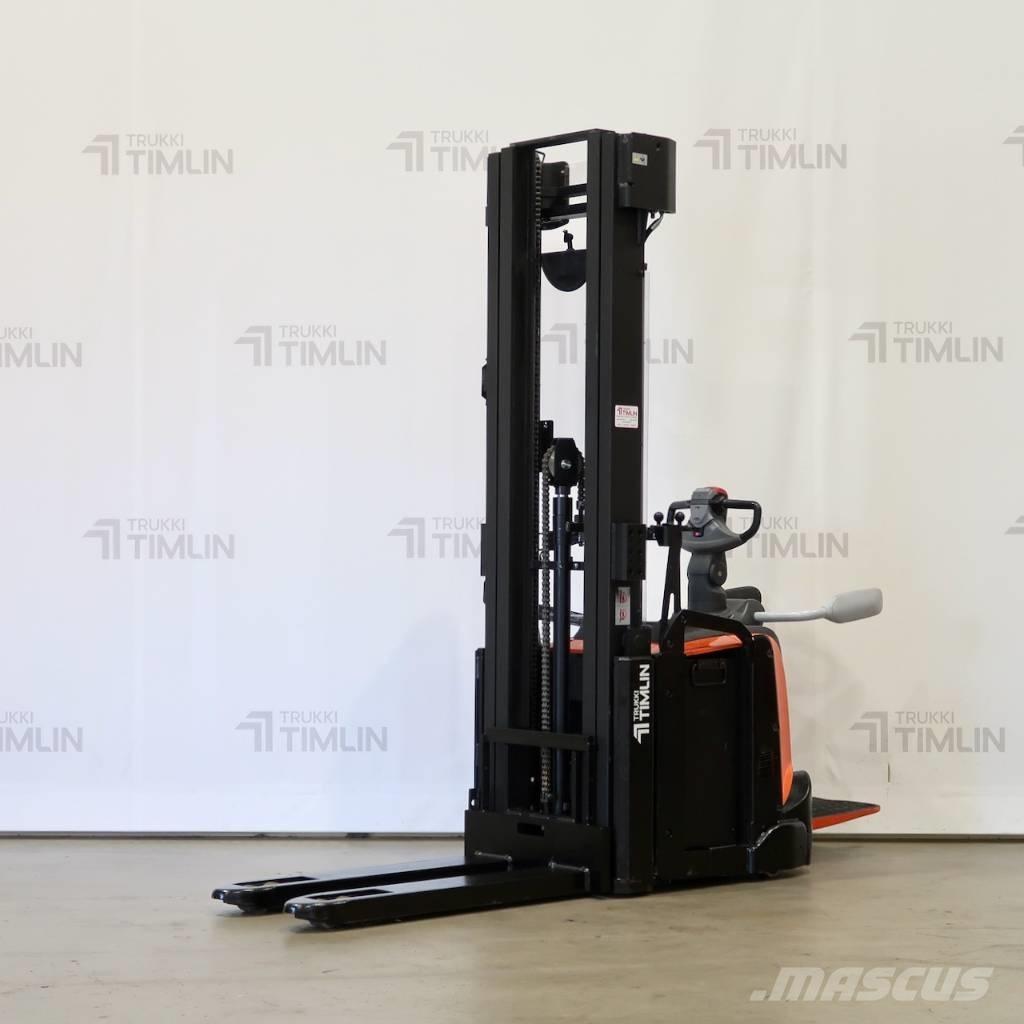 Toyota SPE160L Apiladoras eléctricos