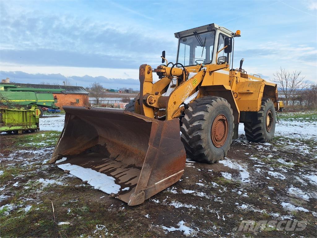 Liebherr L 551 4X4 Otros