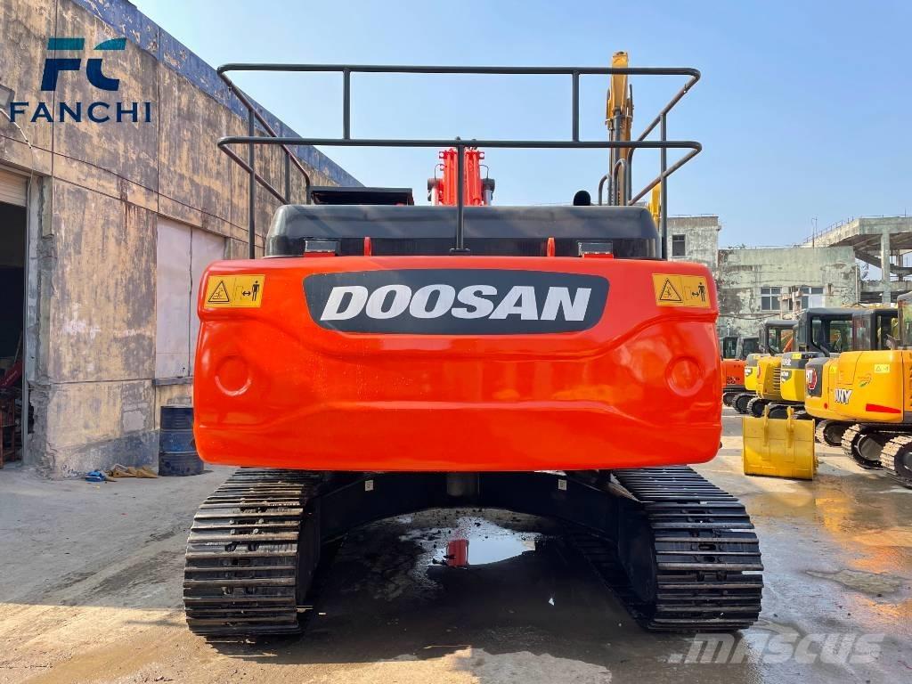 Doosan DX 300LC-9C Excavadoras sobre orugas