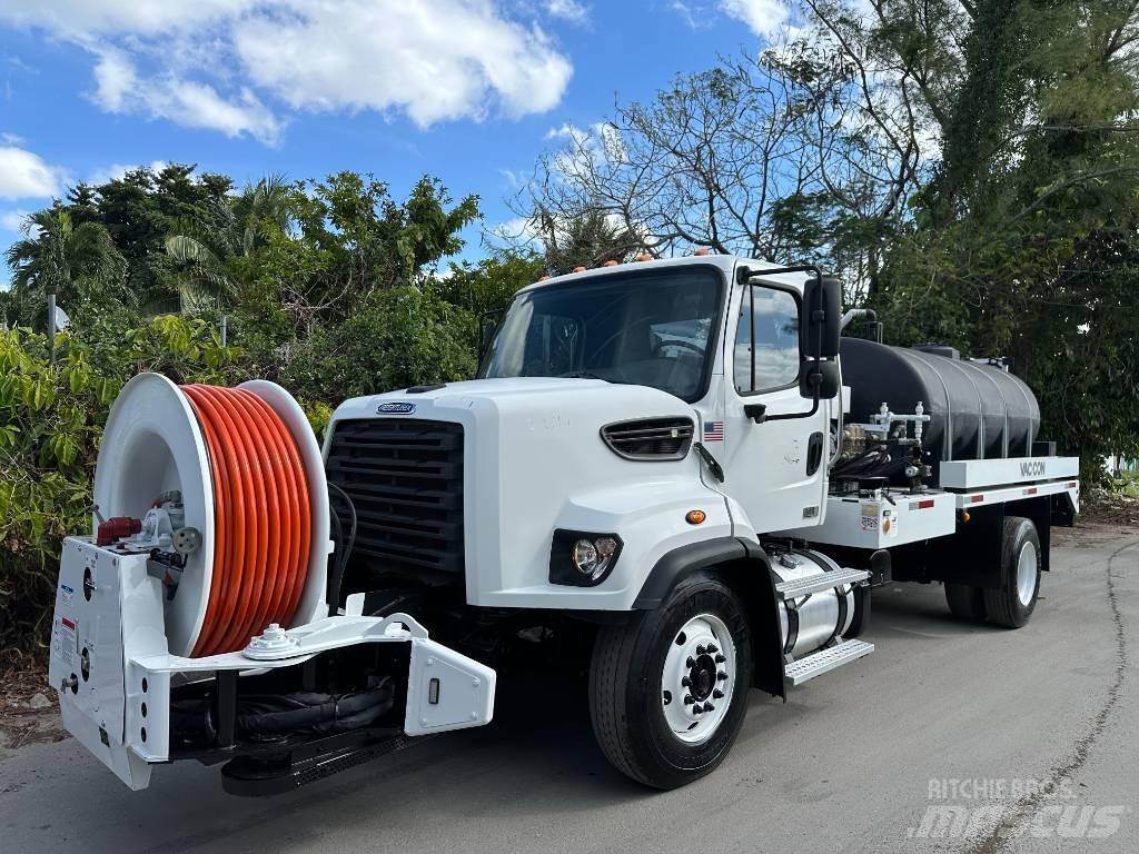 Freightliner 108 SD Camiones aspiradores/combi