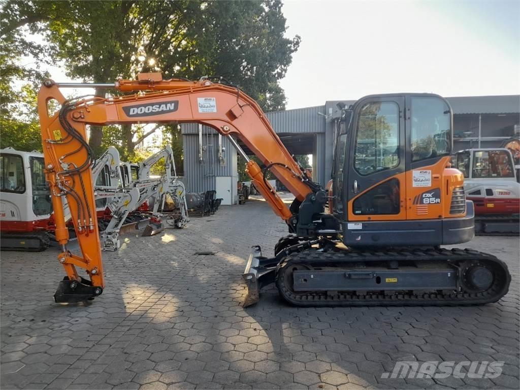 Doosan DX85R-3 Excavadoras 7t - 12t