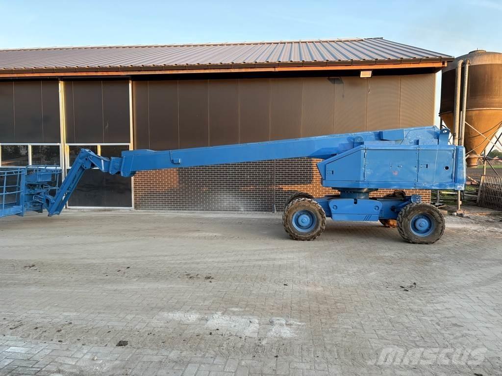 Aichi Sp21aj Plataformas con brazo de elevación telescópico