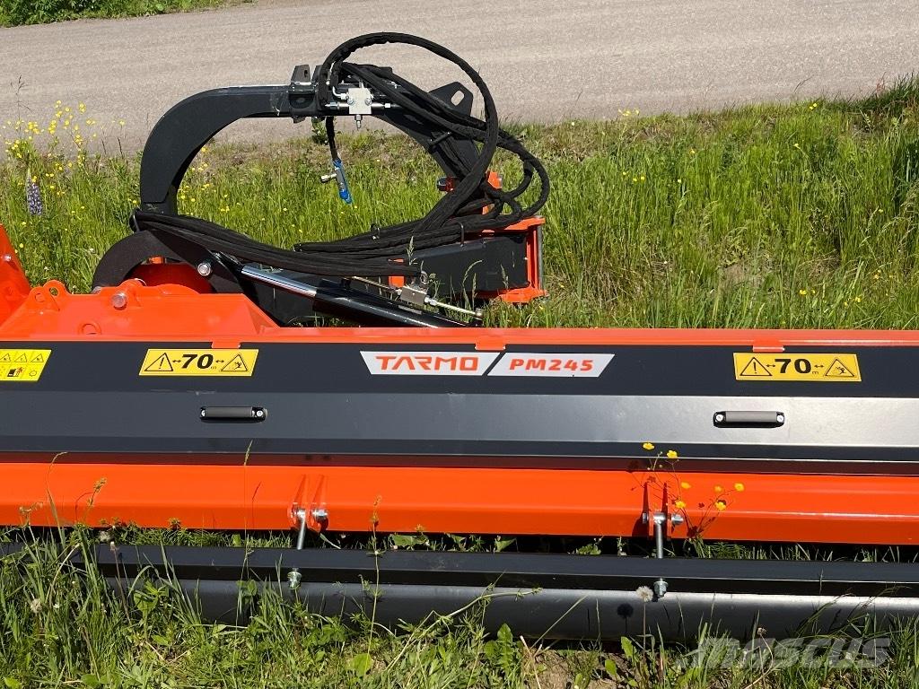 Tarmo PM 245 Segadoras y cortadoras de hojas para pasto