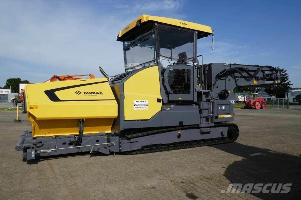 Bomag BMF 2500 M Alimentadoras