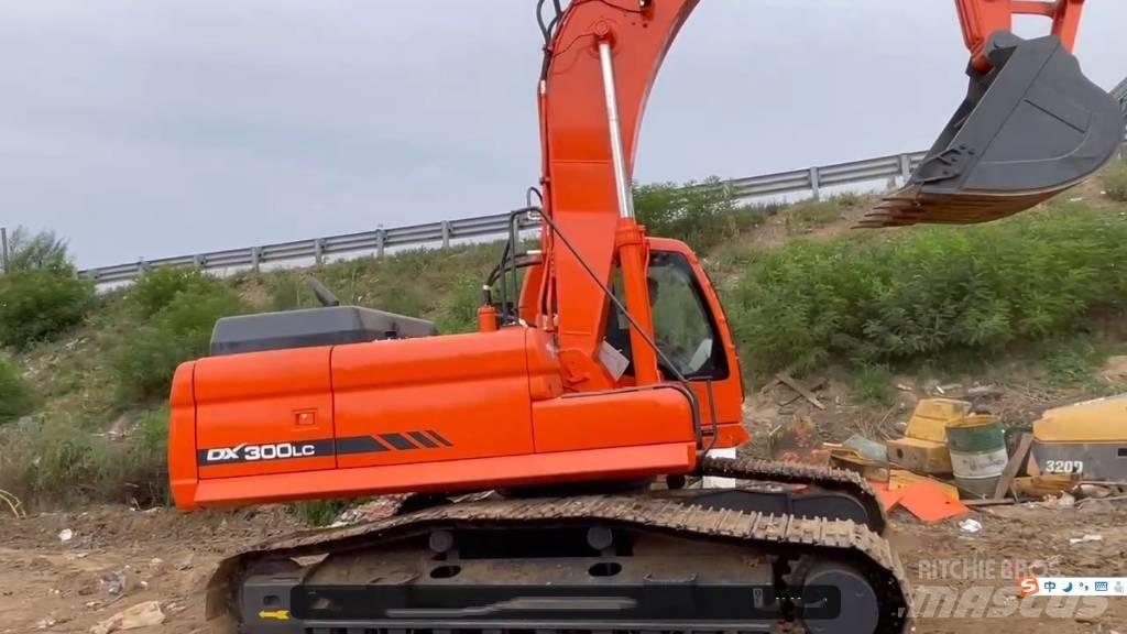 Doosan dx300 Excavadoras sobre orugas