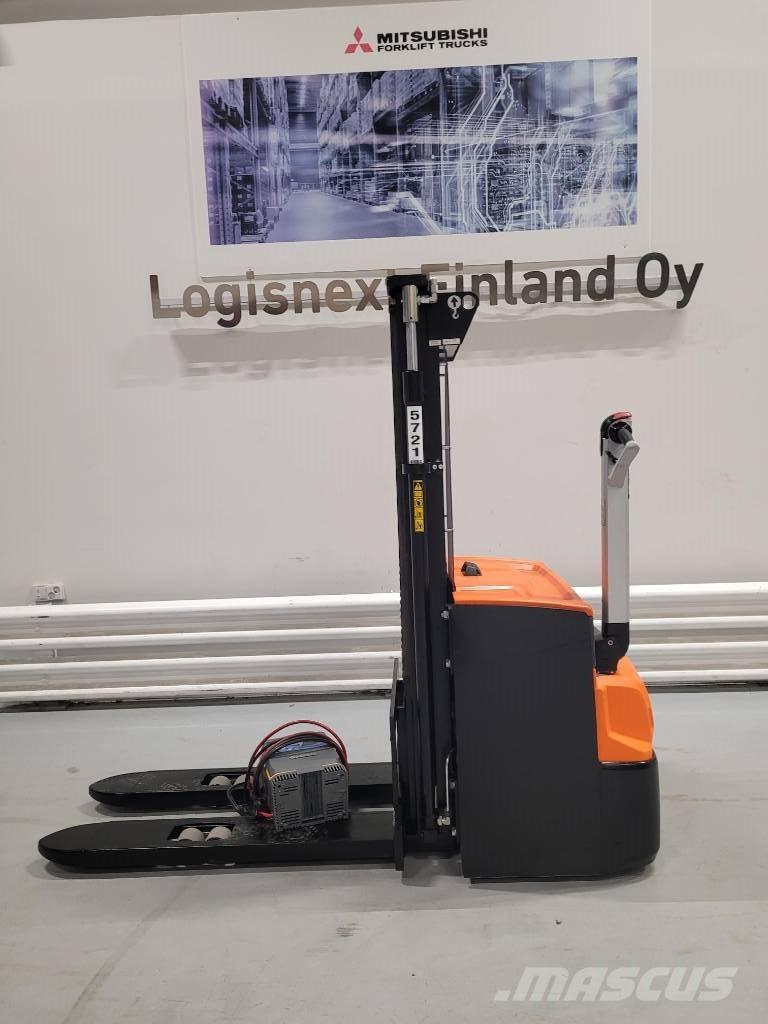 Rocla SWS 16 Montacargas manual