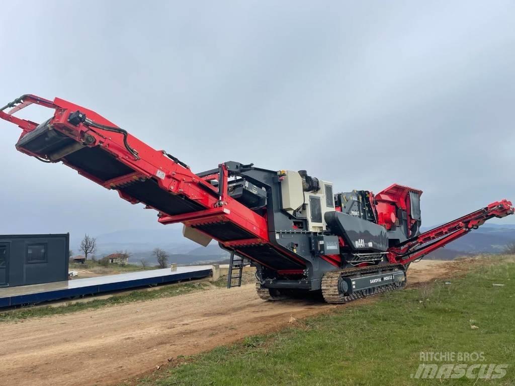 Sandvik QI 441 Trituradoras móviles