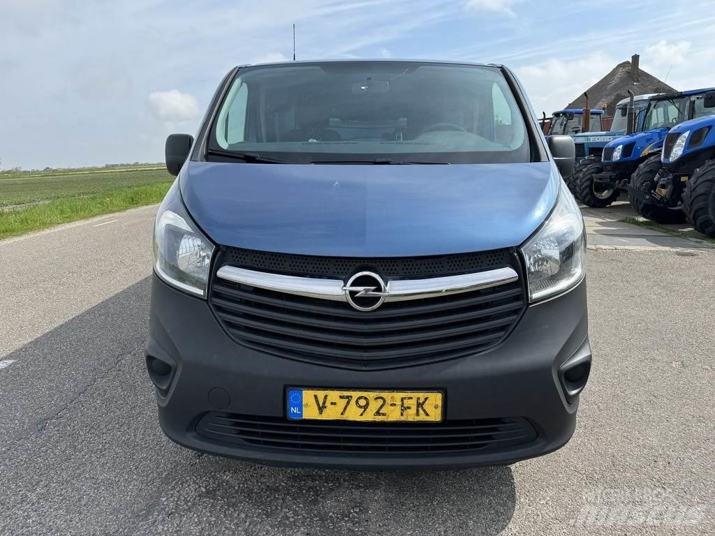 Opel Vivaro Vehículos de caha cerrada