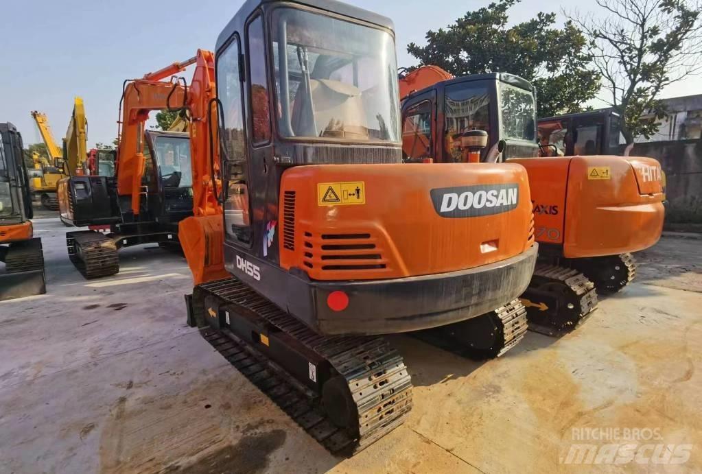 Doosan DH55 Excavadoras sobre orugas