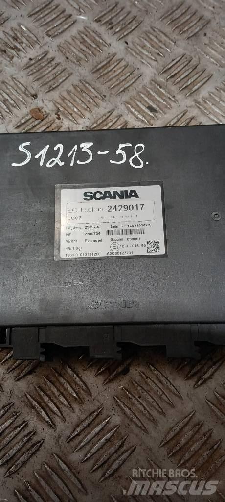 Scania R440  2429017 Componentes electrónicos