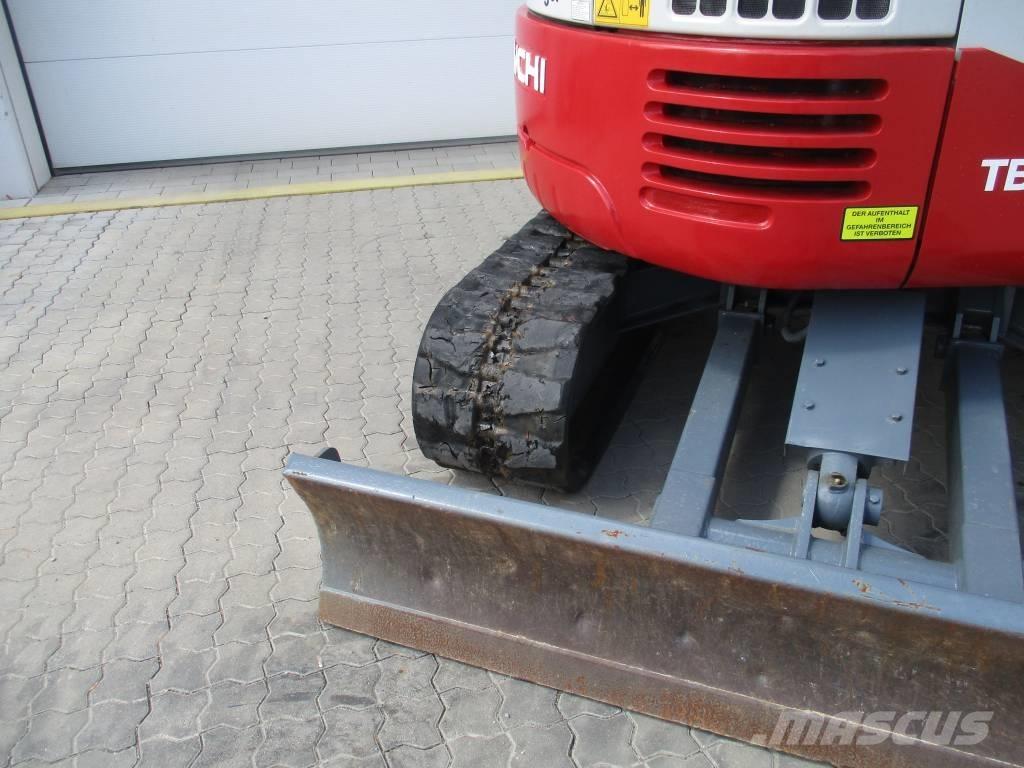 Takeuchi TB 153 FR Miniexcavadoras