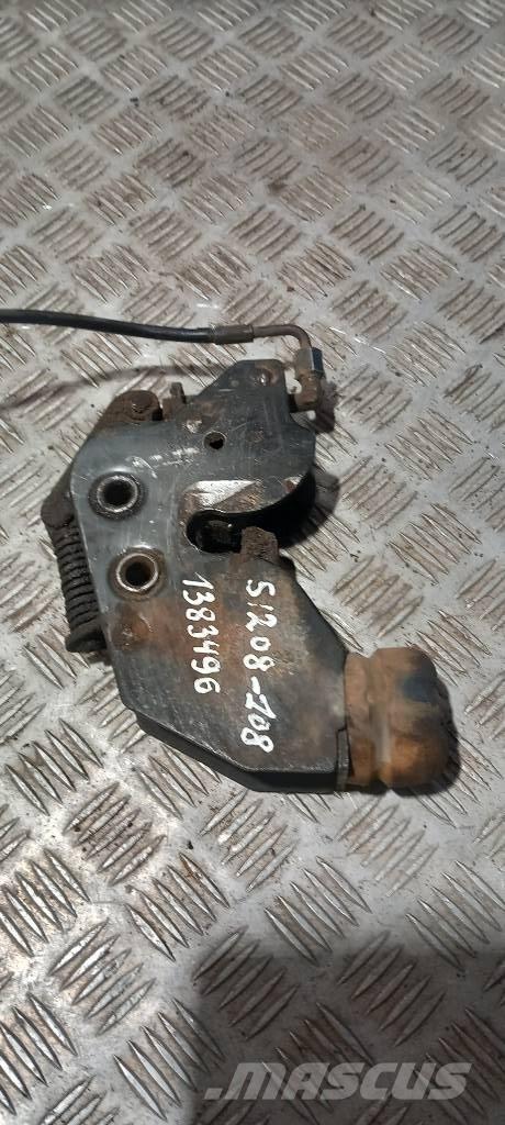 Scania 94 D.    1383496 Cabinas