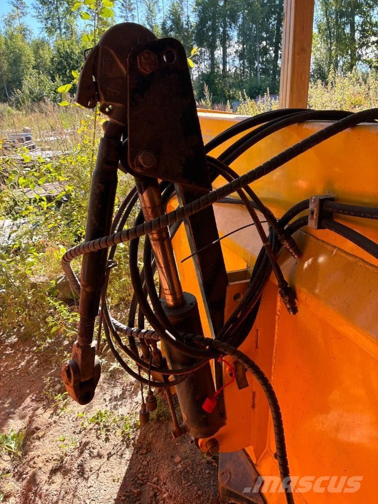 Optimal DS 1400 Esparcidoras de arena y sal