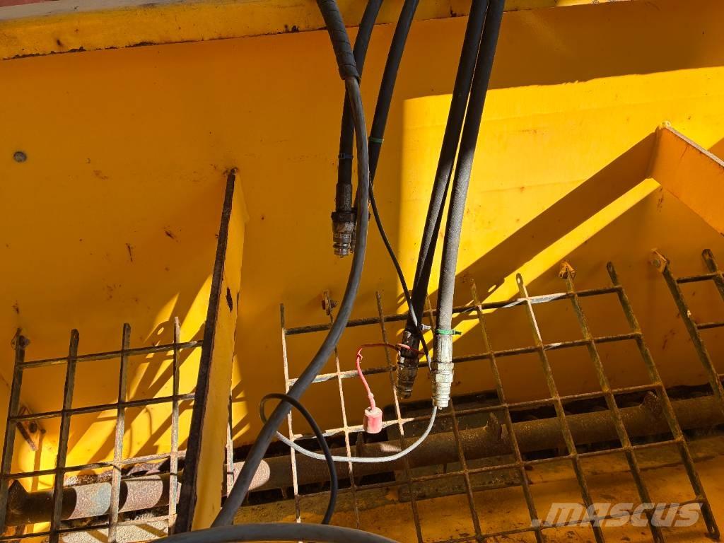 Optimal DS 1400 Esparcidoras de arena y sal