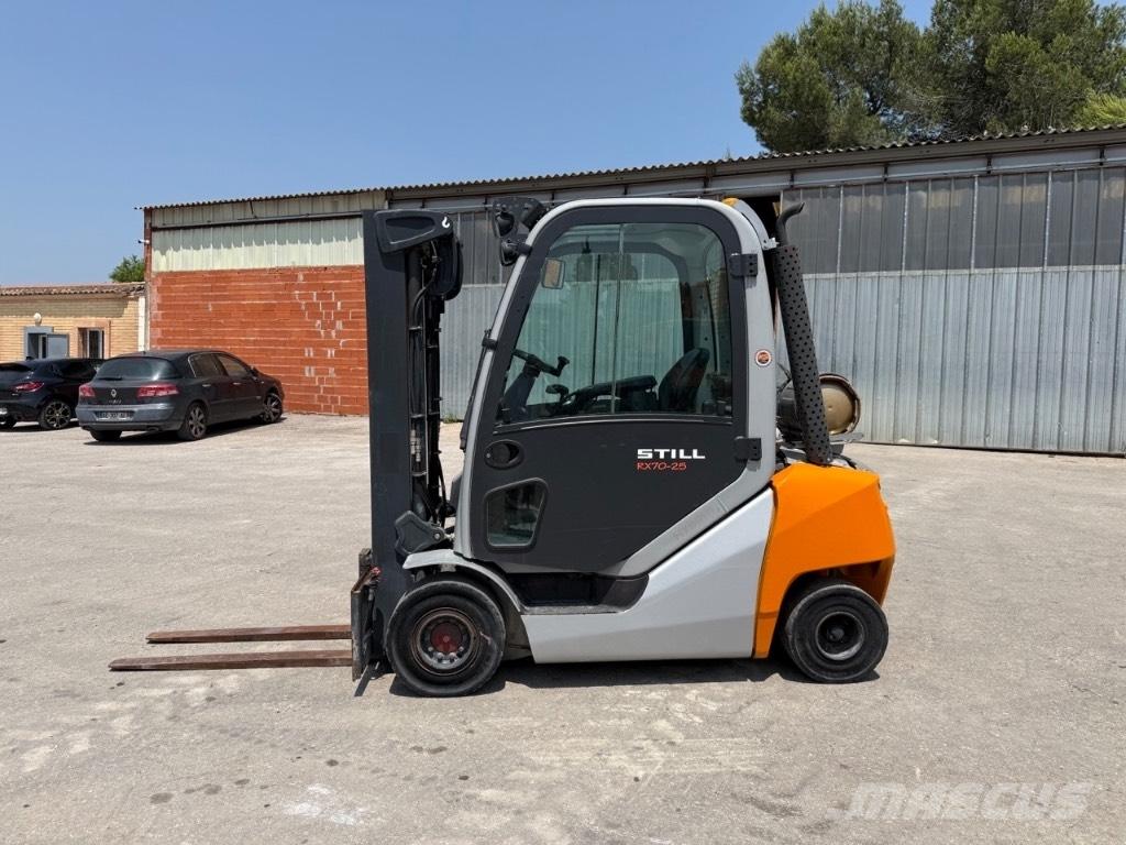 Still RX 70-25 Camiones LPG
