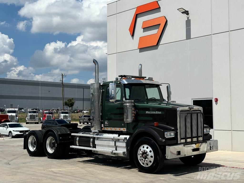 Western Star 4900 Camiones tractor