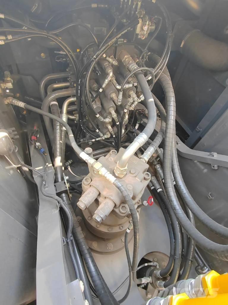 Sumitomo SH210 Excavadoras sobre orugas