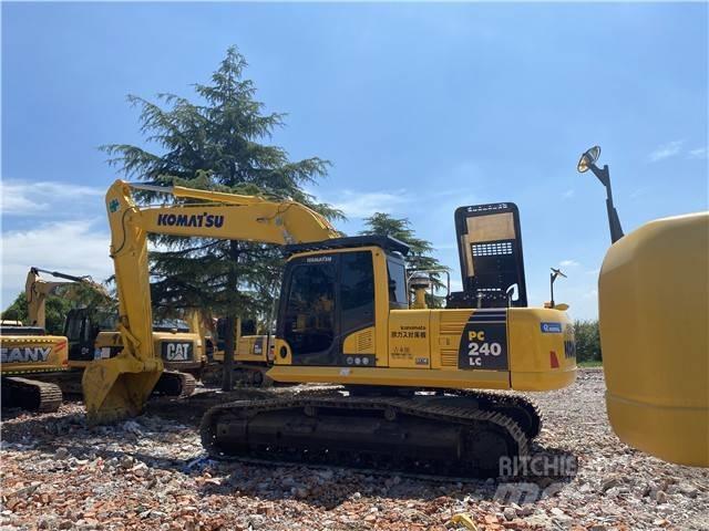 Komatsu PC240-8 Excavadoras sobre orugas