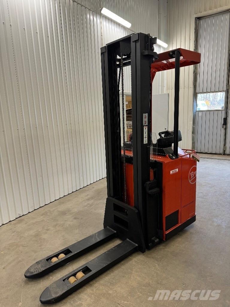 Toyota SSE160 Apiladoras eléctricos