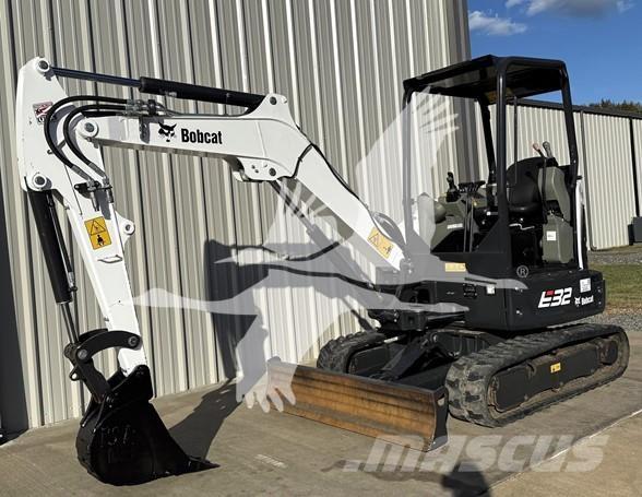 Bobcat E32 Miniexcavadoras