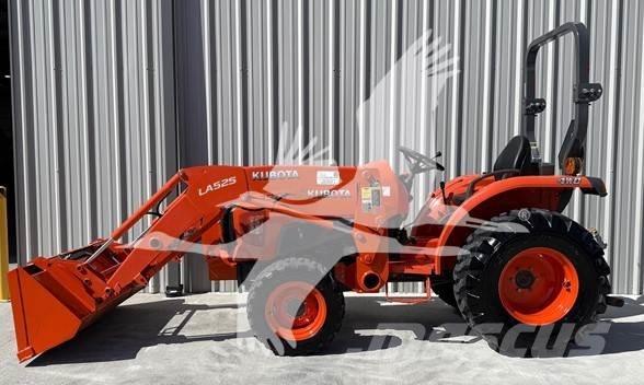 Kubota L3901 Tractores