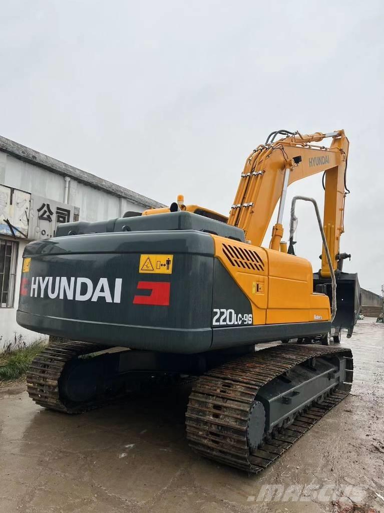 Hyundai R220LC-9S Excavadoras sobre orugas