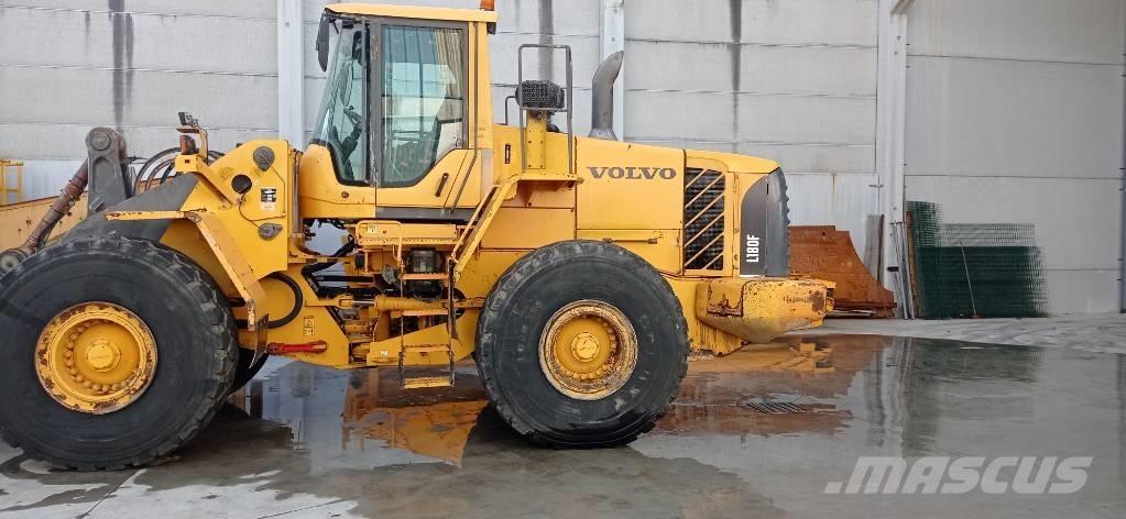 Volvo L 180 F Cargadoras sobre ruedas