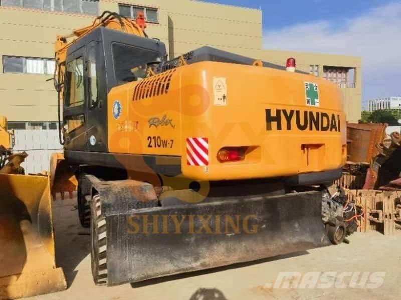 Hyundai 210W-7 Excavadoras de ruedas