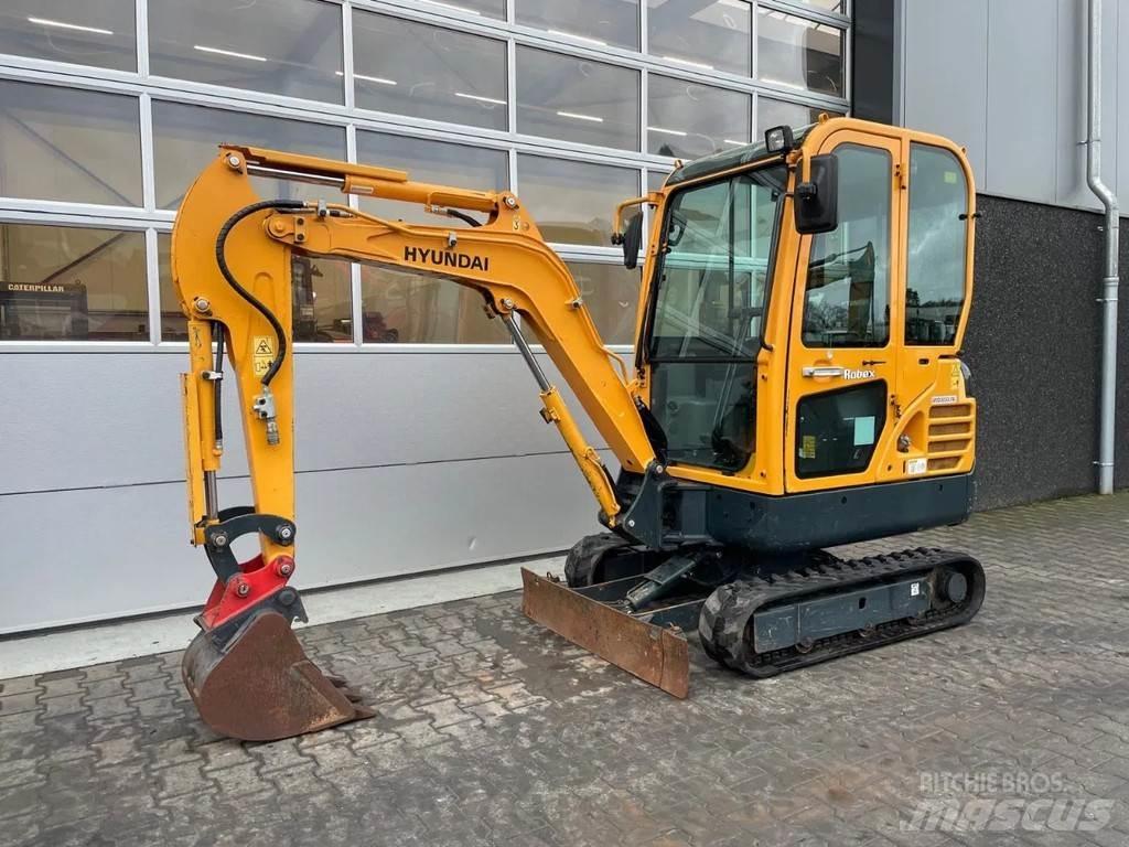 Hyundai Robex18 Miniexcavadoras